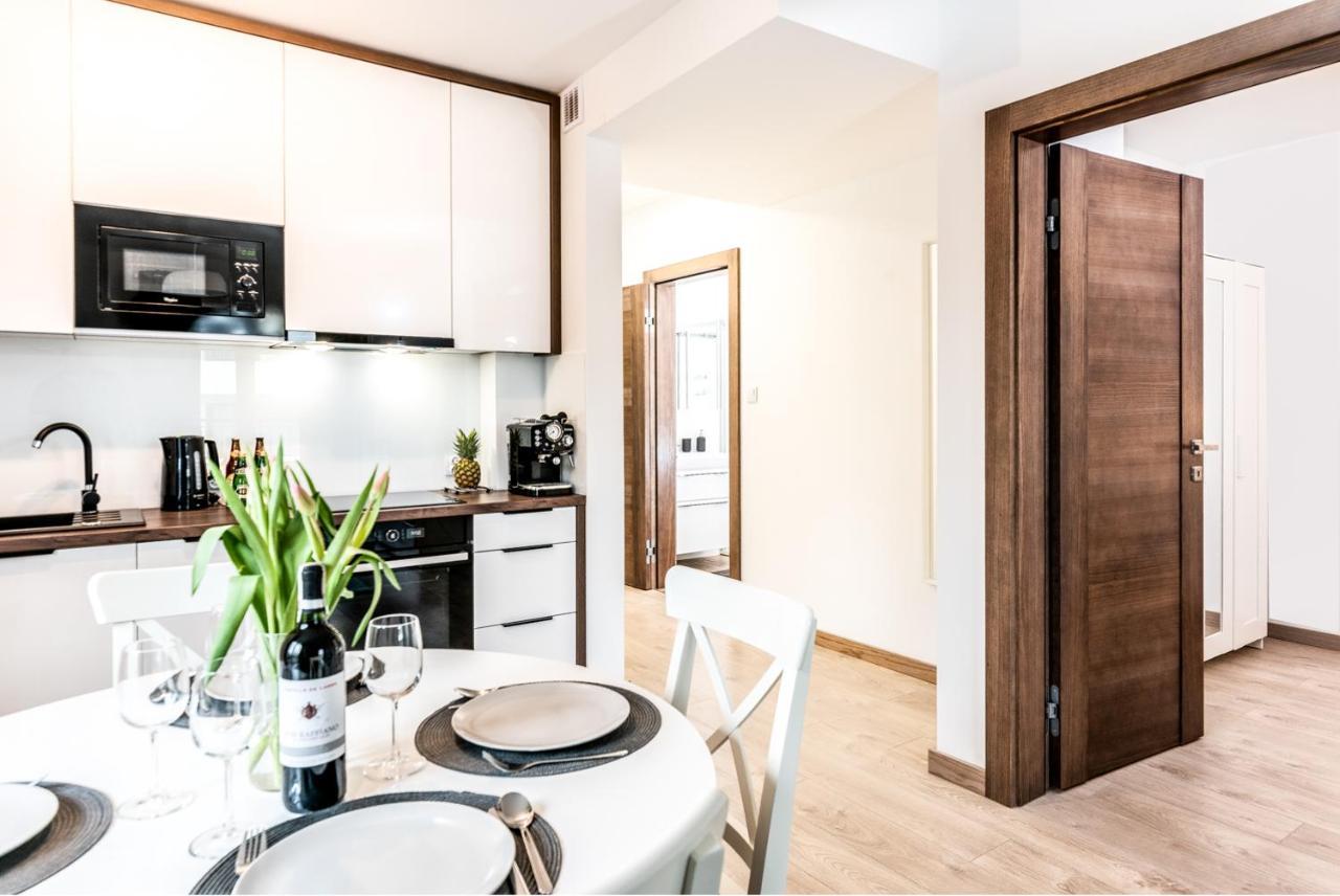 Apartament Zachodnia อุสตรอเนียมอร์สเกีย ภายนอก รูปภาพ